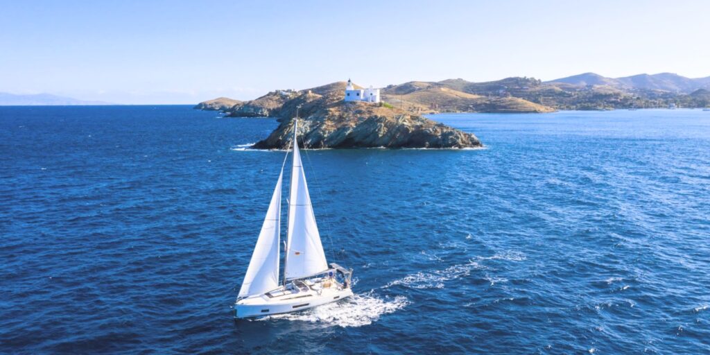The Best Time to Sail in Greece A Guide to Weather, Winds, and Perfect Sailing Months